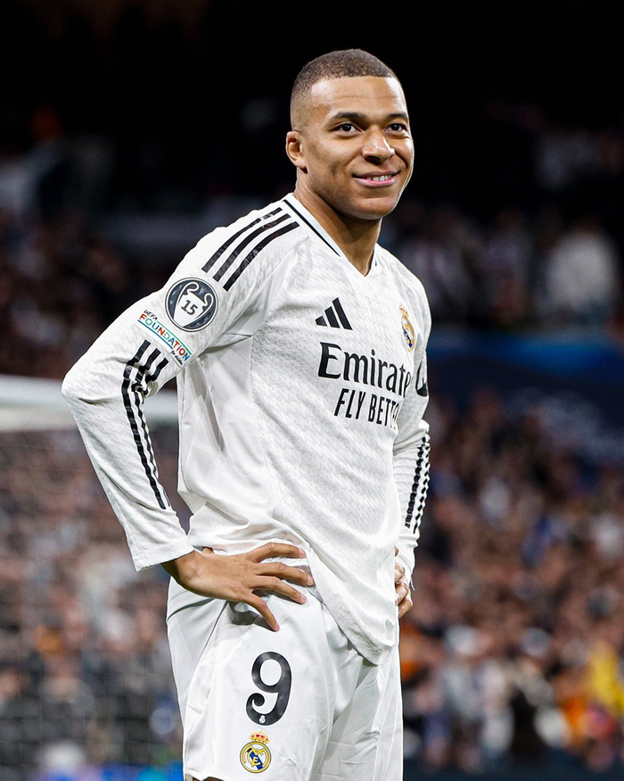 印尼羽球超级500赛 ｜ 连两站淘汰大马赛冠军 乐蒂晋级4强