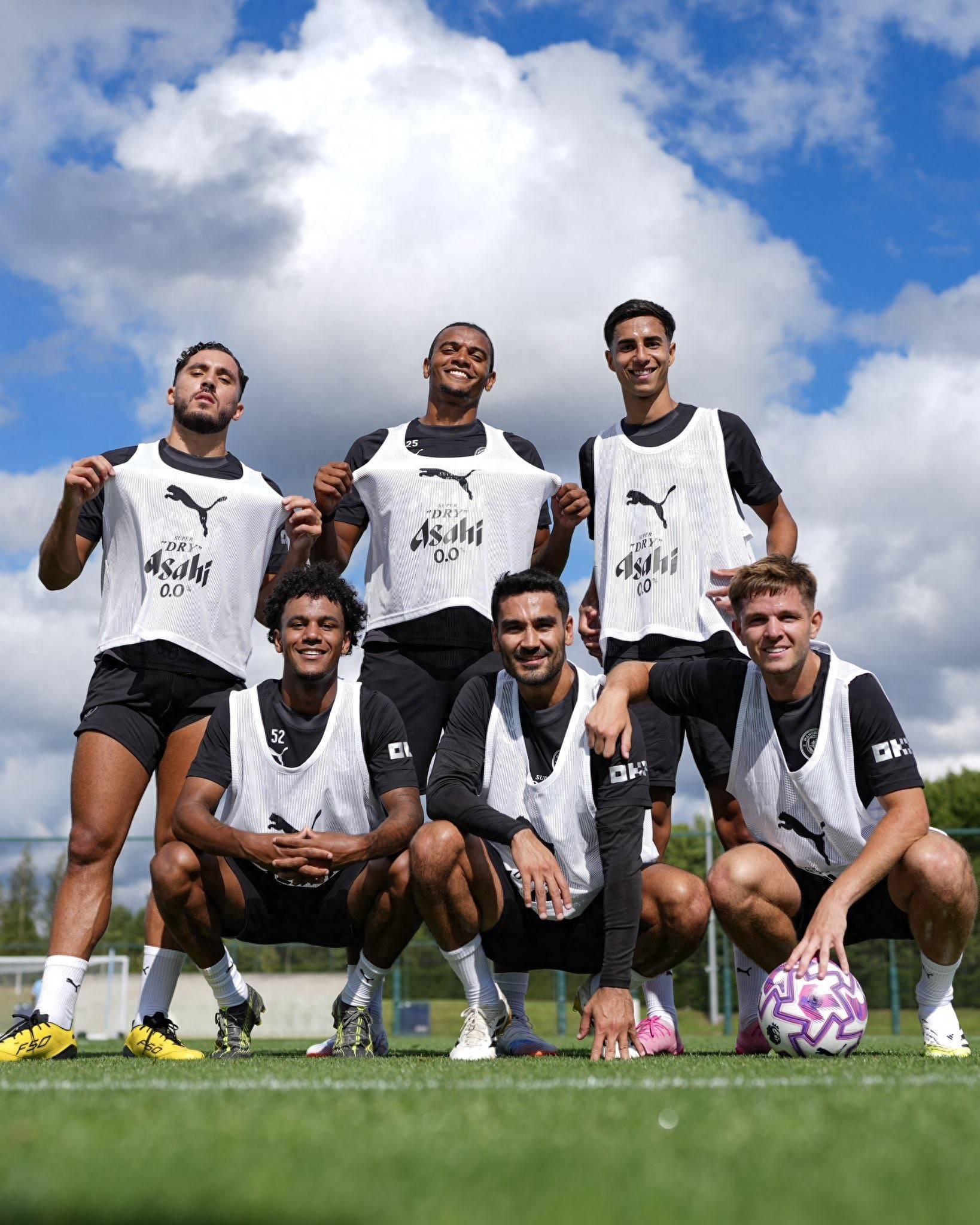 爱尔兰英雄帕罗特含泪接受采访：这就是我们热爱足球的原因