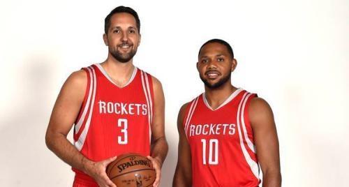 《无畏契约手游》黄金周狂撒百万，答题排位福利爆棚