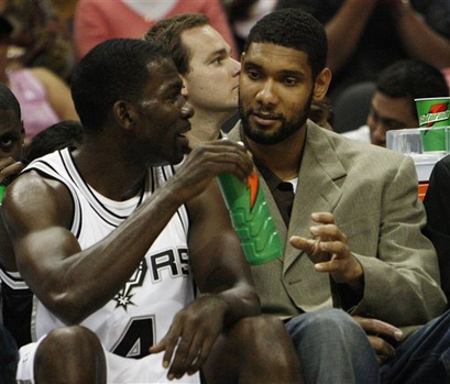 2016 赛季：大联盟官方正式废除“四坏球故意保送”的投球过程，直接指向上垒