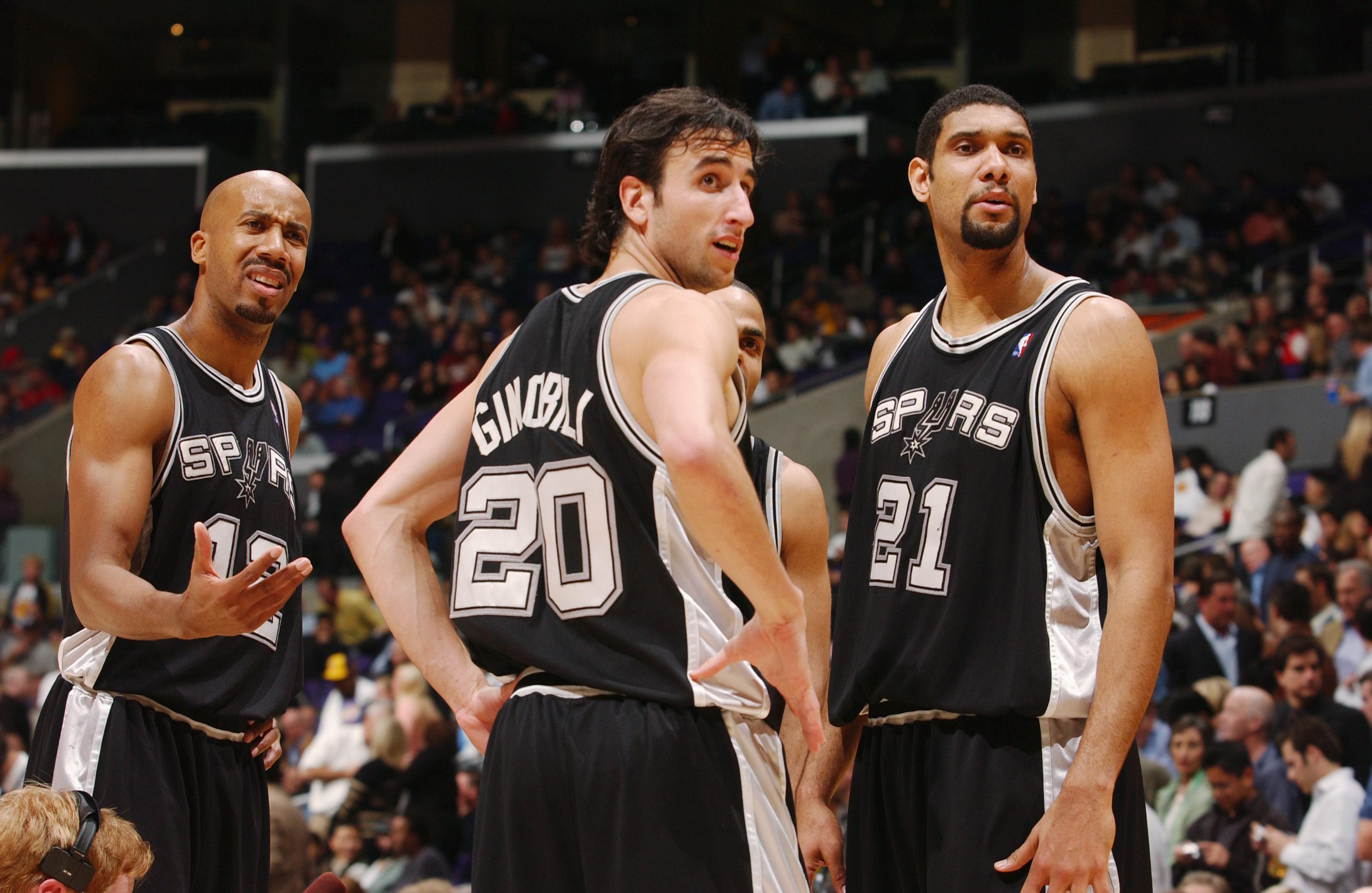 意甲-戴维传射米雷蒂破门 尤文3-0完胜萨索洛 [意甲尤文]